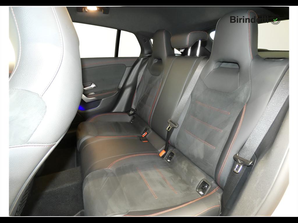 Mercedes-Benz CLA S.Brake (X118) - CLA 200 d Automatic Shooting Brake Premium