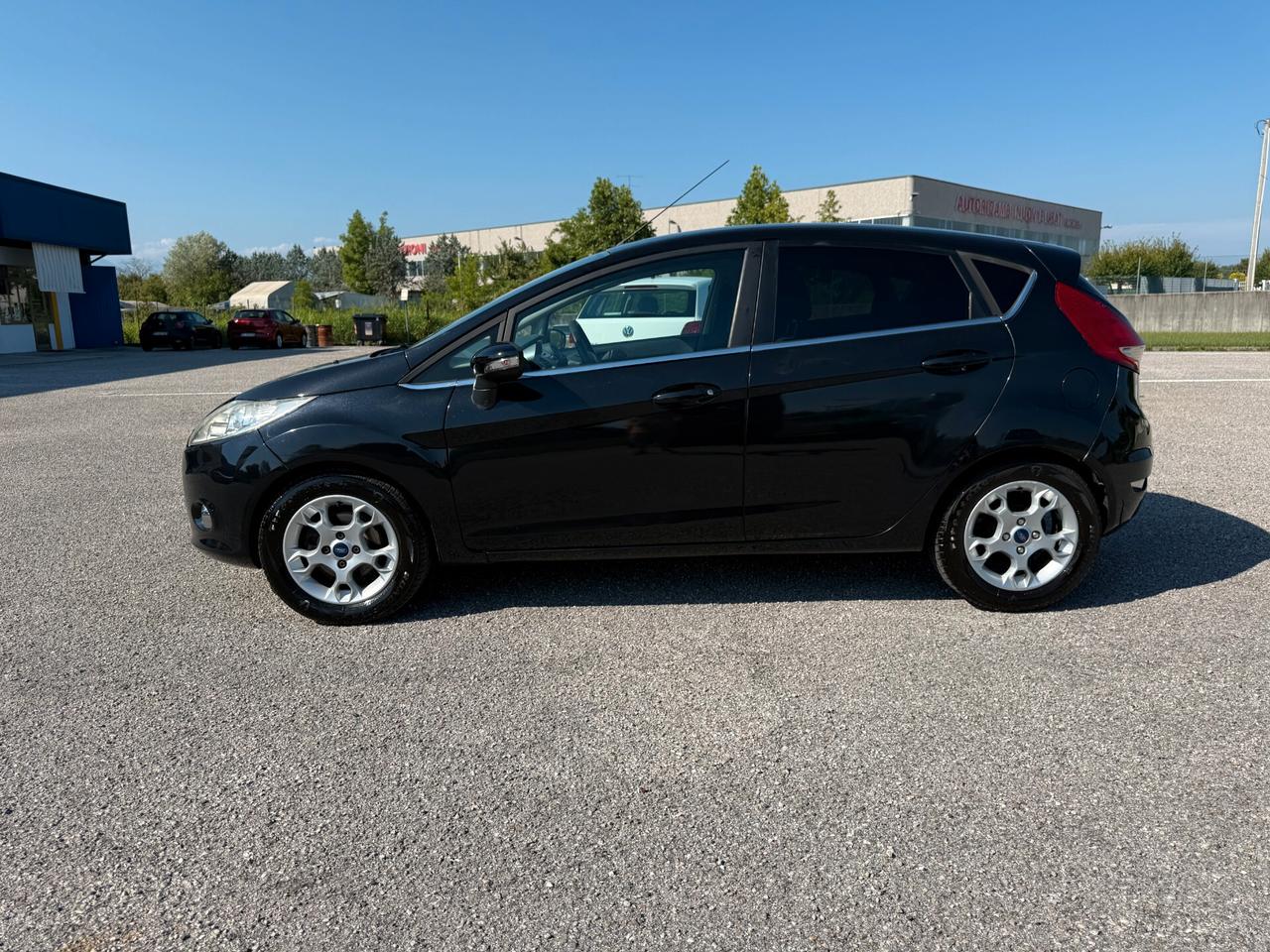 Ford Fiesta Fiesta+ 1.4 5 porte Bz.- GPL