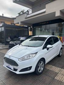 Ford Fiesta 1.5 TDCi 75CV 3 porte Black & White Edition