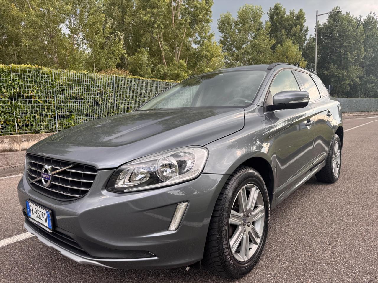 Volvo XC 60 XC60 D4 AWD Geartronic Kinetic