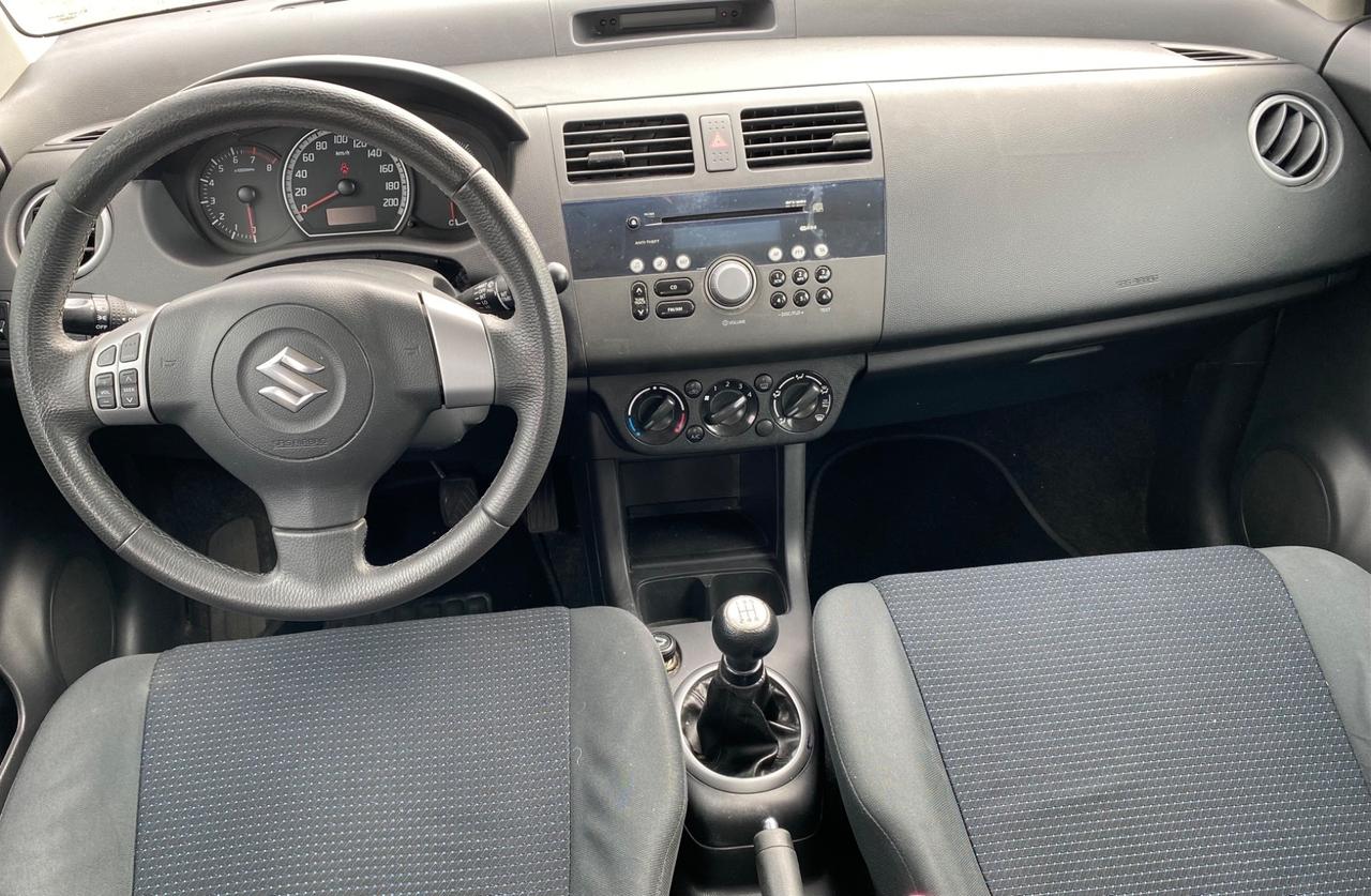 Suzuki Swift 1.3 5p. GL MTA