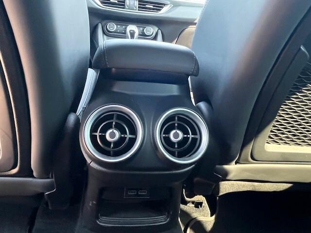 Alfa Romeo Stelvio 2.2 Turbodiesel 210 CV AT8 Q4 Veloce Tì