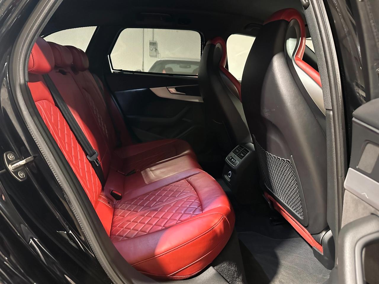 Audi A4 S4 Avant 3.0 TFSI quattro tiptronic - Rotor INT. Rosso