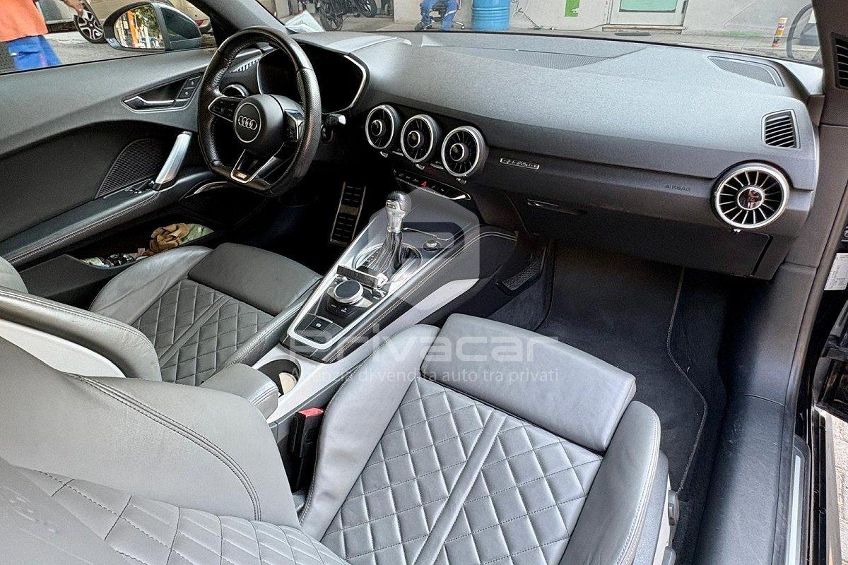 AUDI TT Coupé 2.0 TFSI quattro S tronic S line