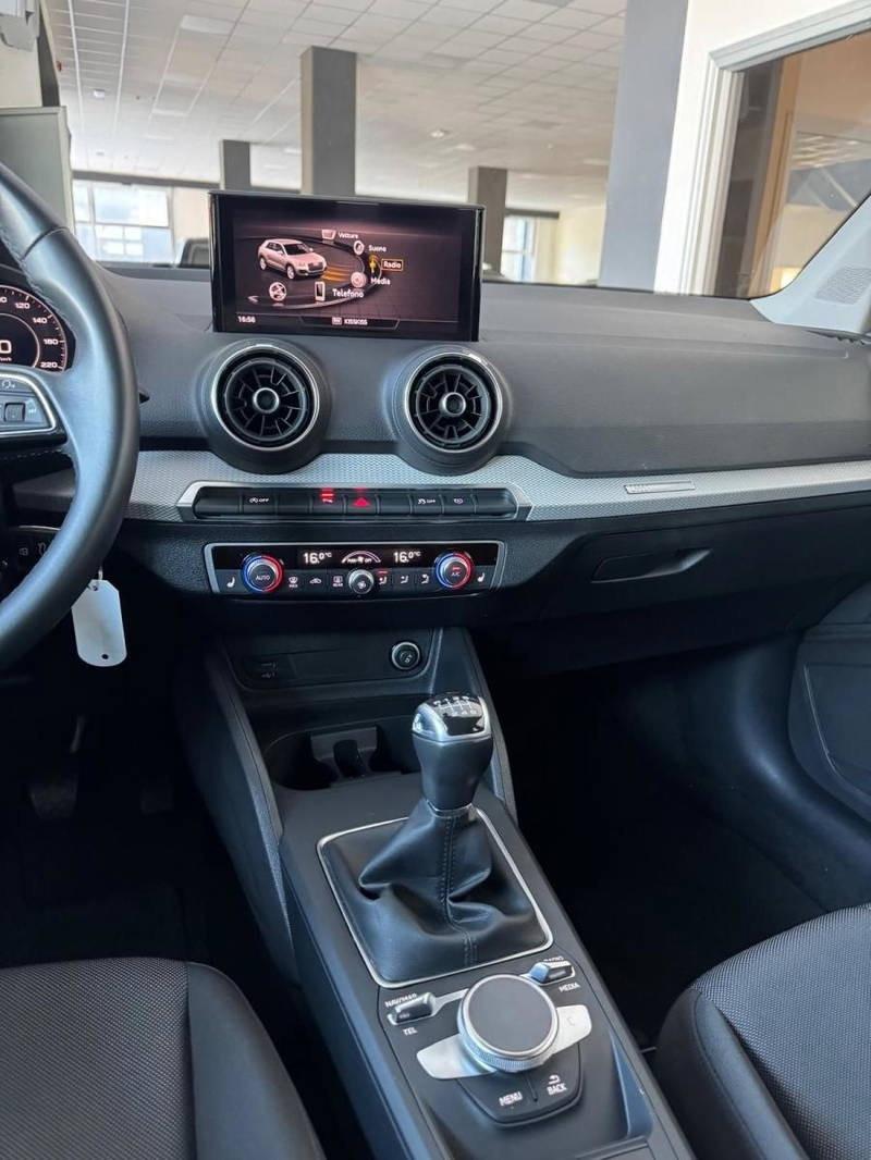 Audi Q2 30 TFSI Identity Black