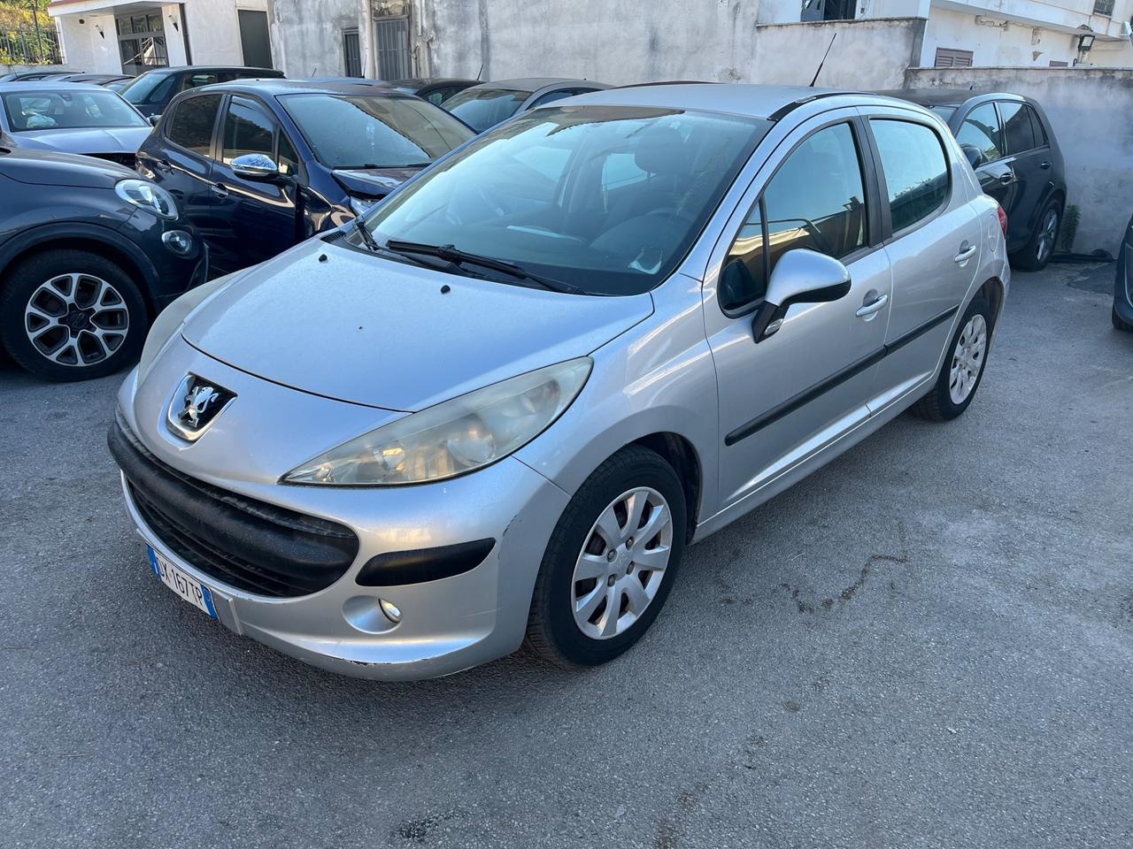 Peugeot 207 1.4 8V 75CV 5p. X Line ECO GPL