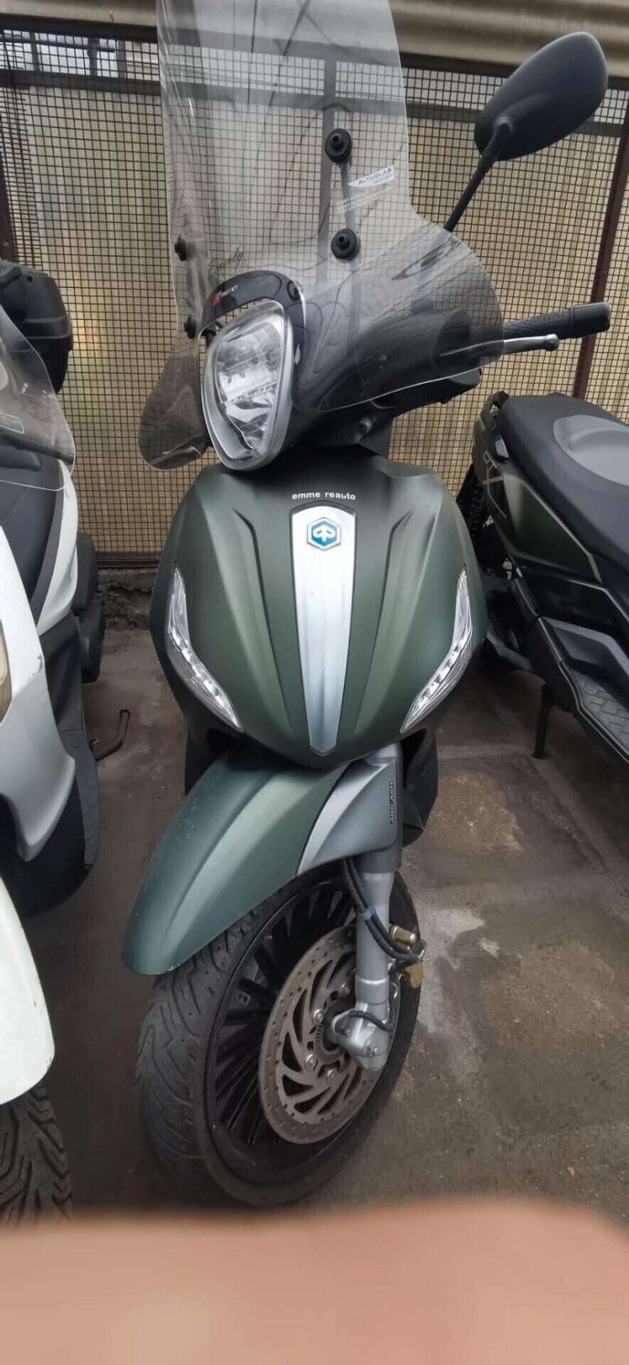 Piaggio Beverly 300 DEL 2018 USATO