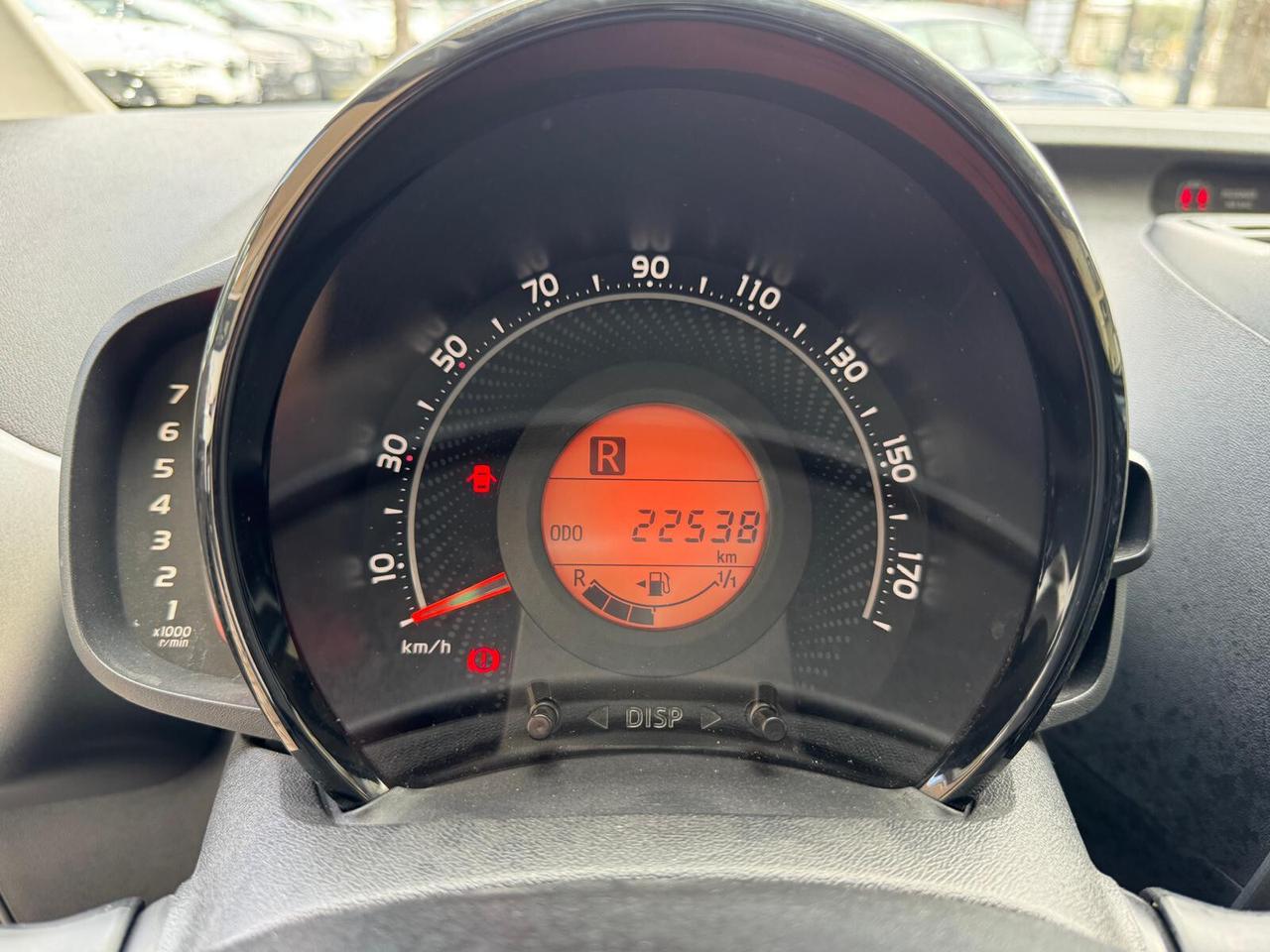 Toyota Aygo 1.0 VVT-i 72 CV 5 porte x-business