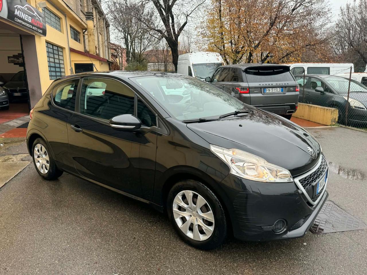 Peugeot 208 Anno 2012 1.2 Benzina 62.000 KM