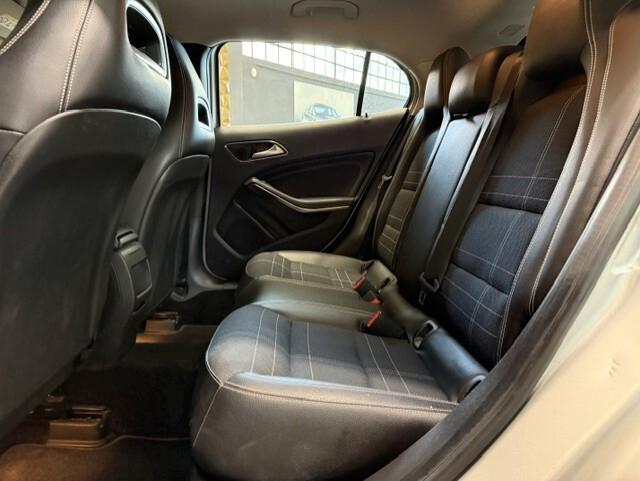 Mercedes-benz GLA 200 CDI Automatic 4Matic Sport