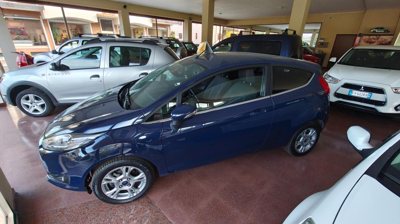 Ford Fiesta 1.4 3 porte Bz.- GPL