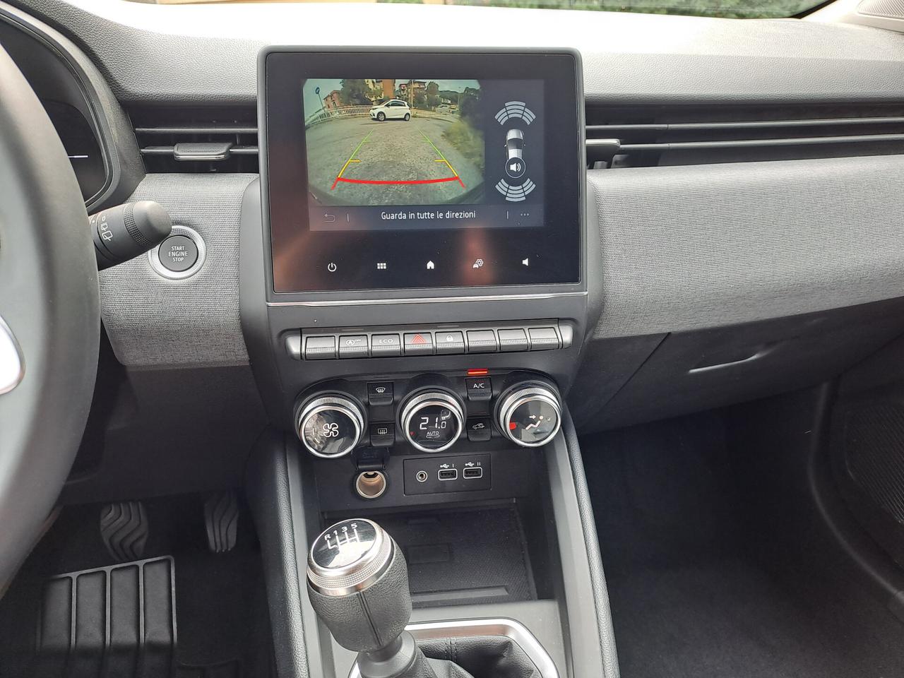Mitsubishi Colt 1.0L turbo 90 CV Invite
