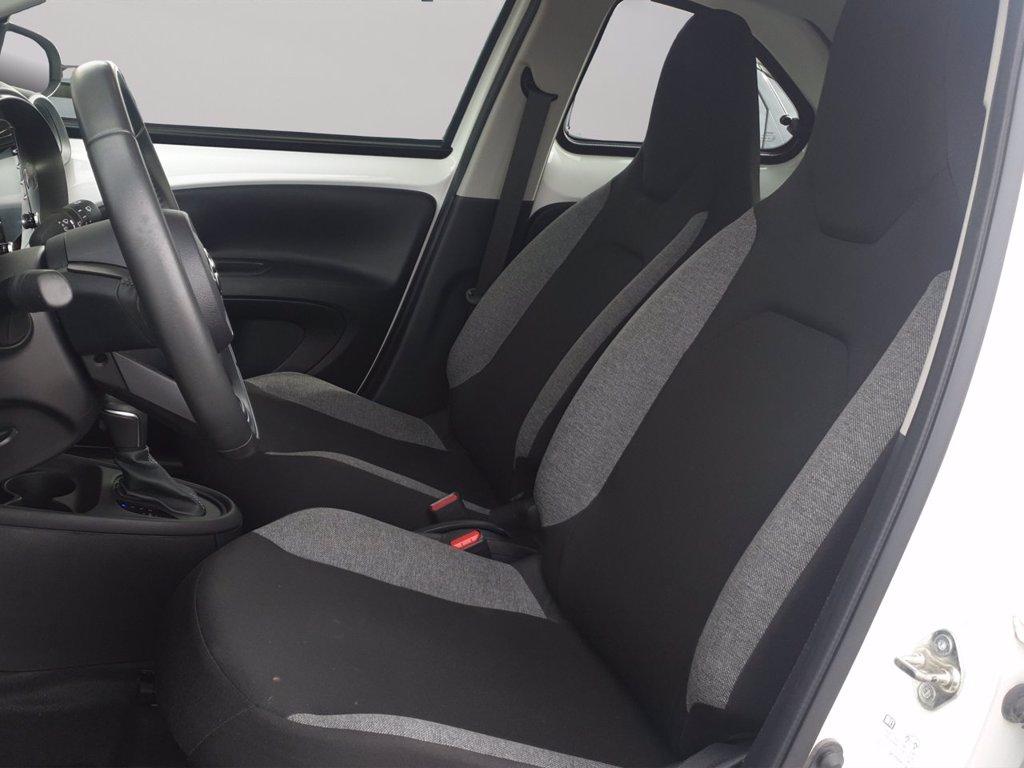 TOYOTA Aygo x 1.0 active 72cv s-cvt del 2022