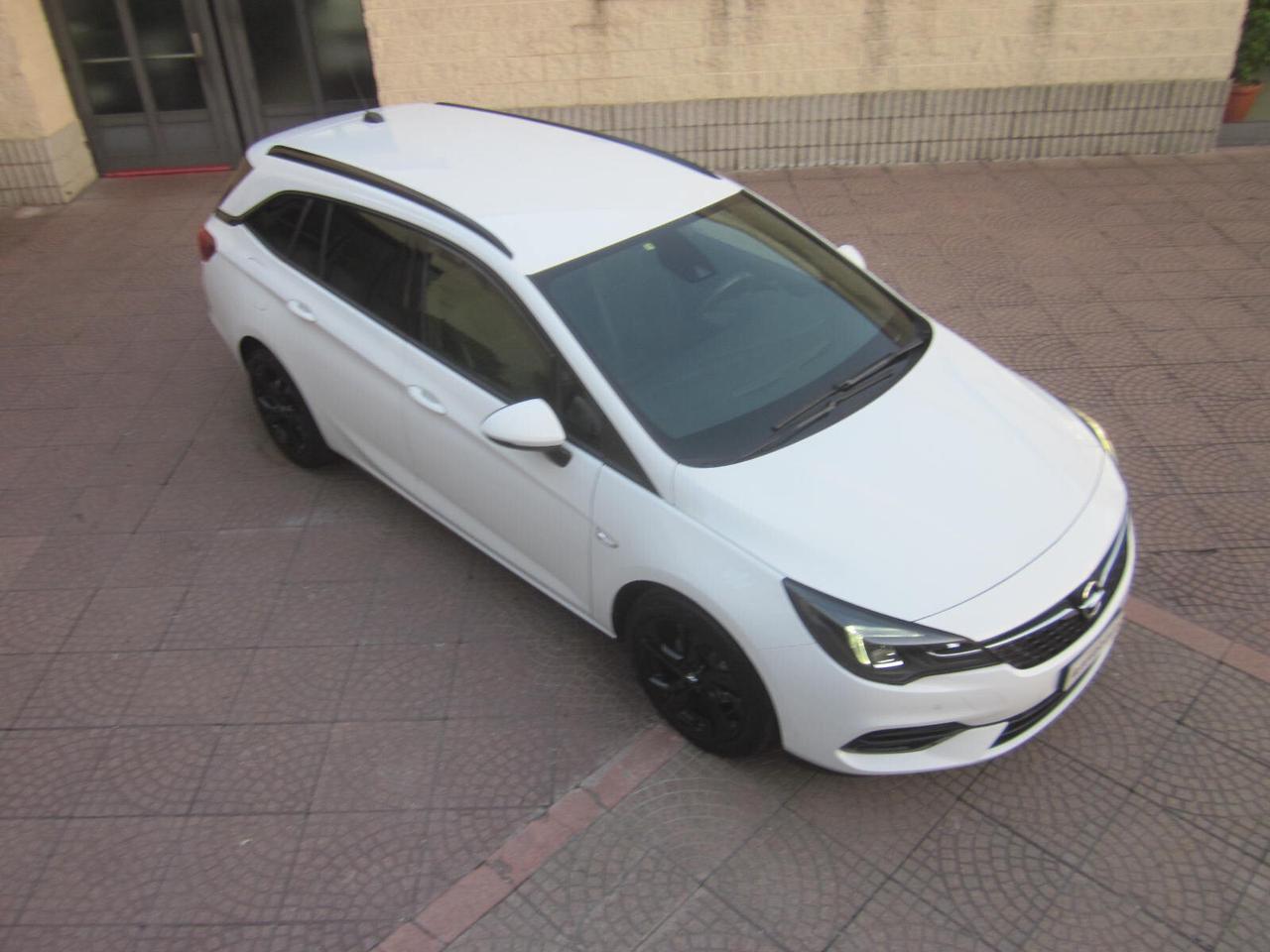 Opel Astra 1.2 Turbo 130 CV S&S Sports Tourer GS Line