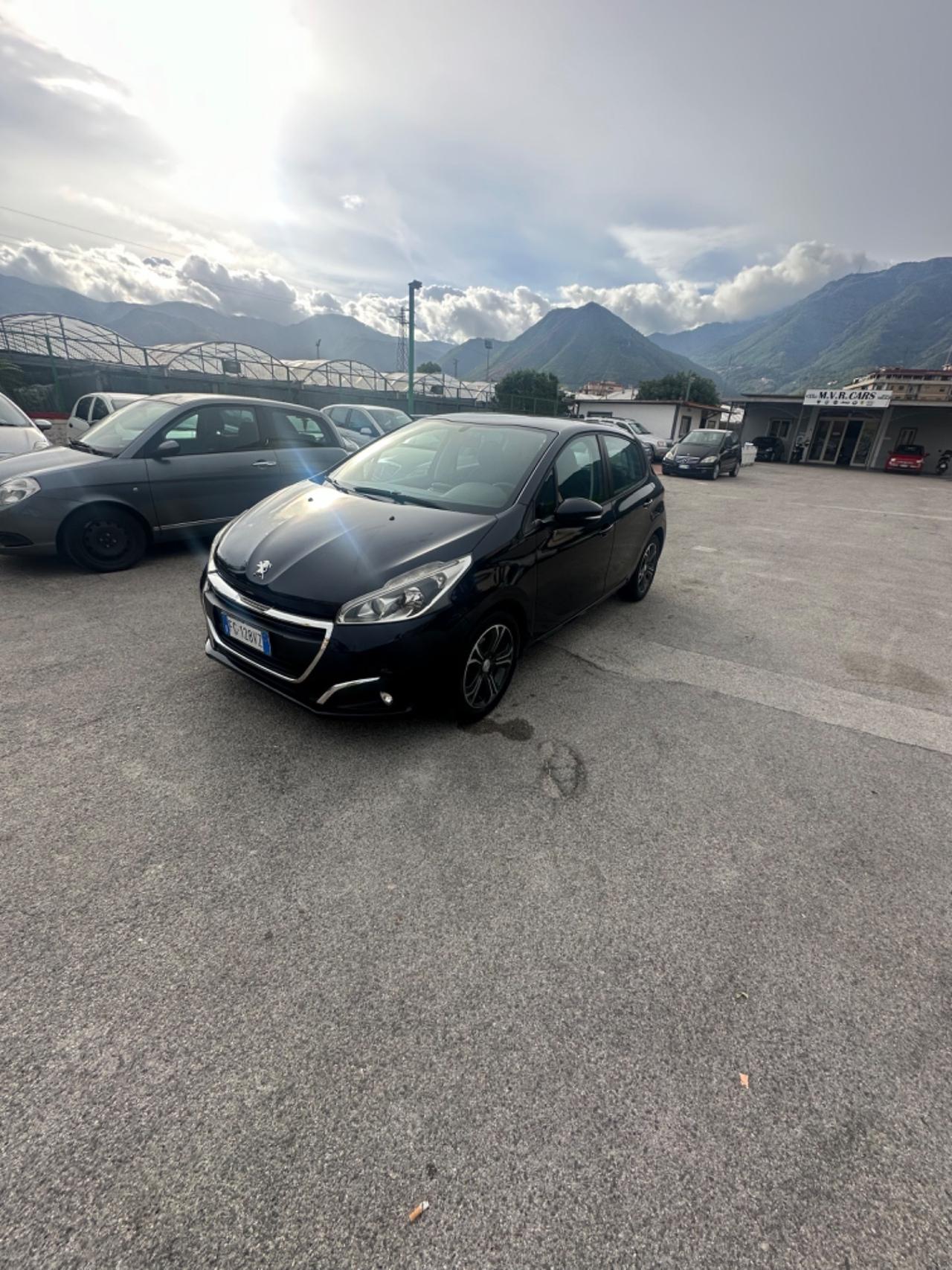 Peugeot 208 PureTech 82 5p. GPL Active