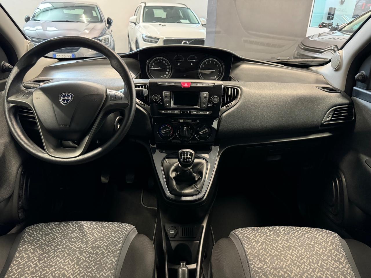 Lancia Ypsilon 1.0 5p Hybrid Ecochic PROMO!