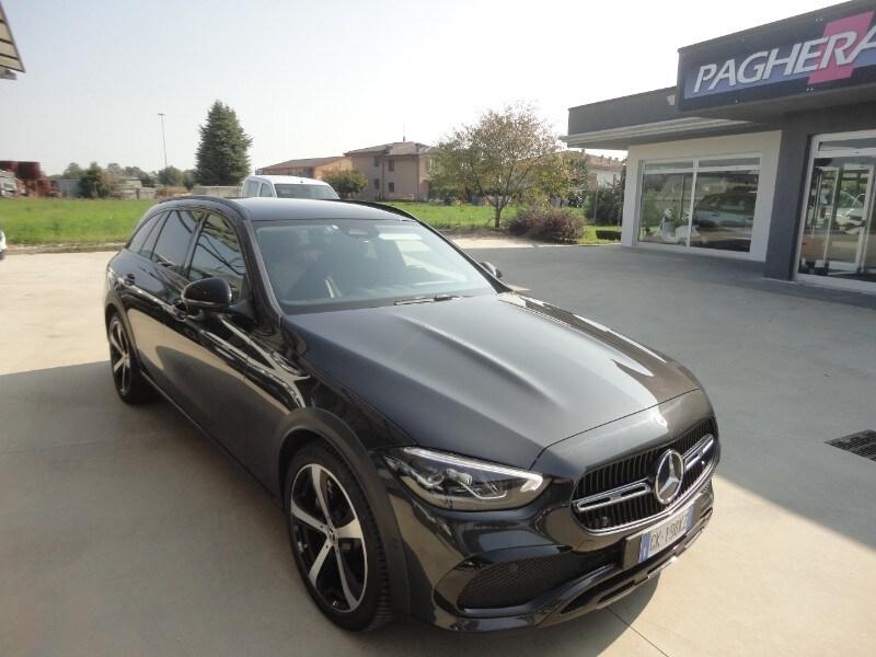 MERCEDES Classe C (W/S206) C 220 d Mild hybri...