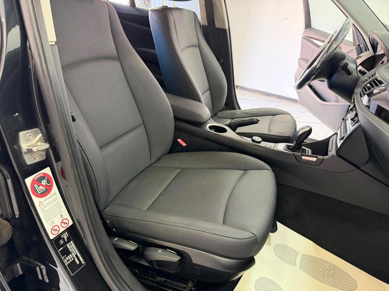 Bmw X1 sDrive18d X Line