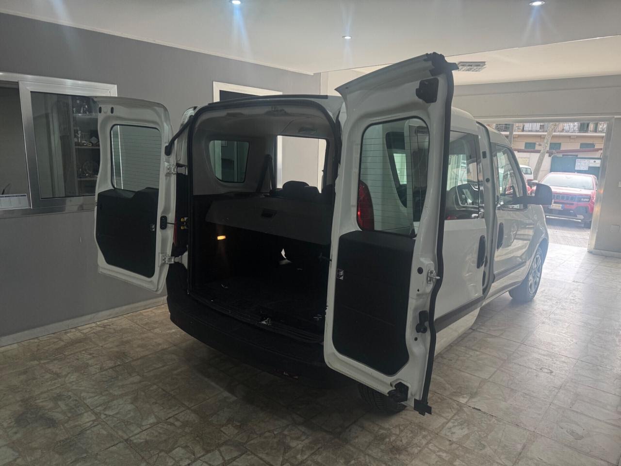 Fiat Doblo 1.3 MJT 95CV Autocarro 5 posti