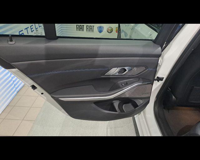 BMW M340 d Touring mhev 48V xdrive auto