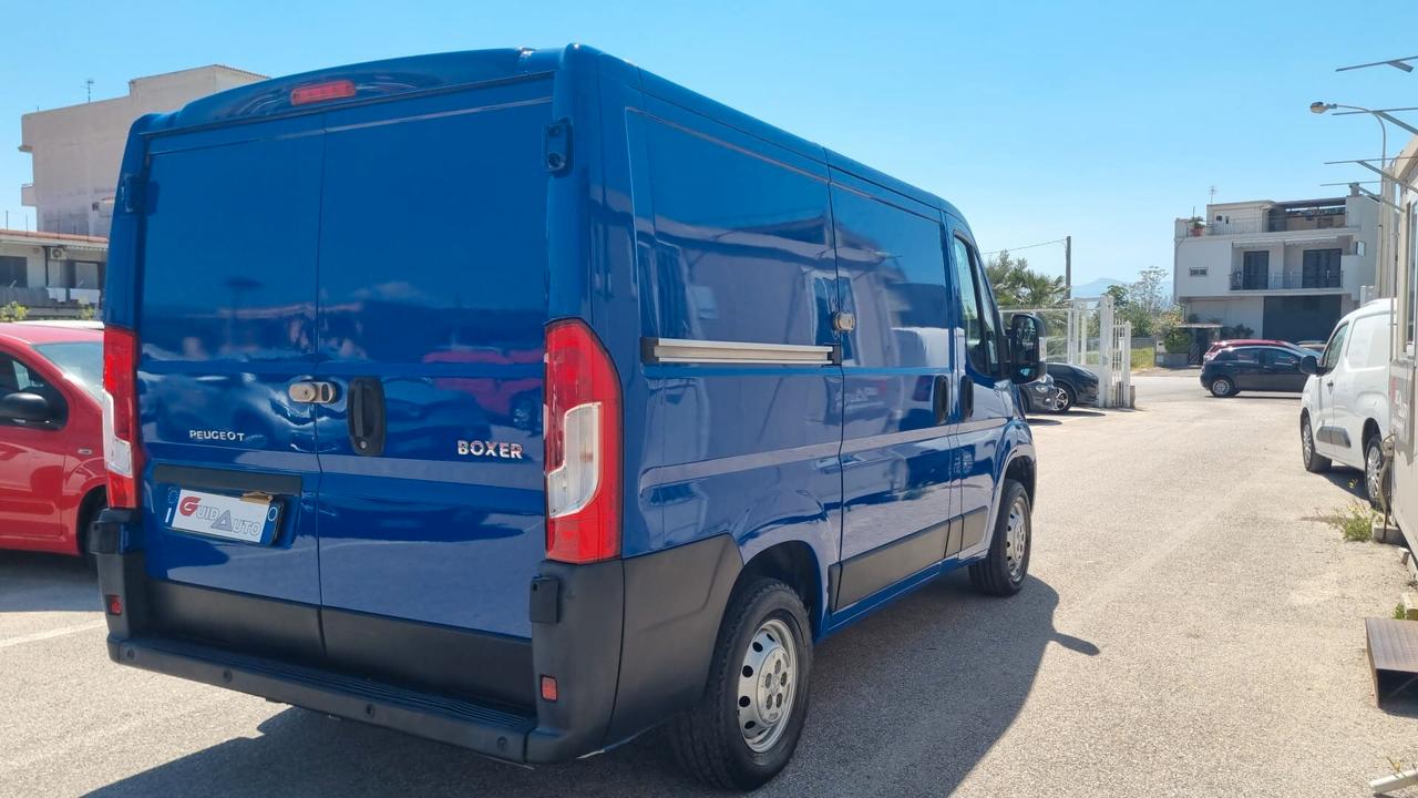 Peugeot-BOXER-2.2-140CV-L1H1BLUEHDI-