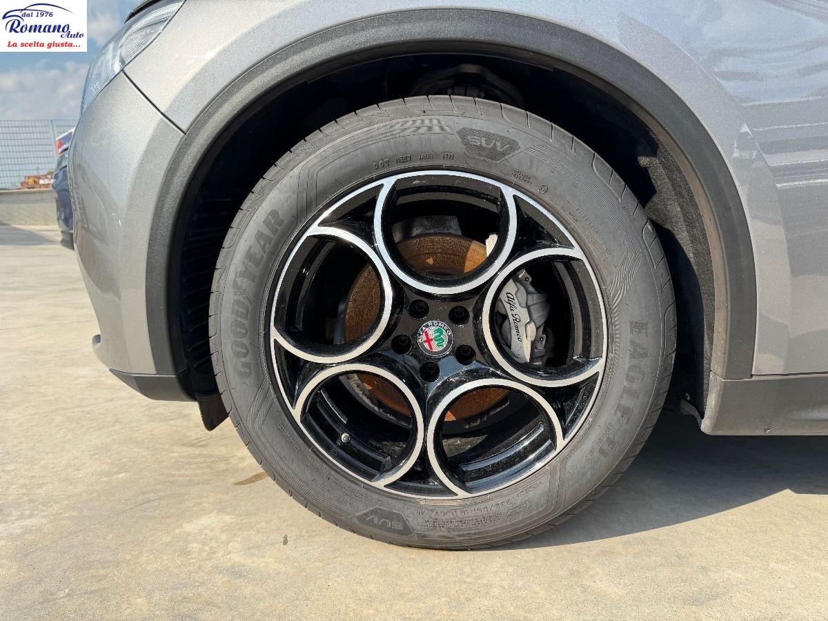ALFA ROMEO - Stelvio - 2.2 T.diesel 160CV AT8 RWD Sp-T.#-4000 EURO DI SCONTO!