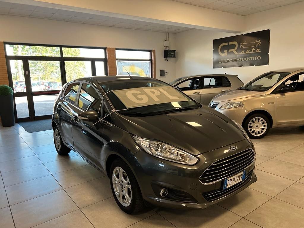 Ford Fiesta 1.4 GPL 5 PORTE TITANIUM 2016