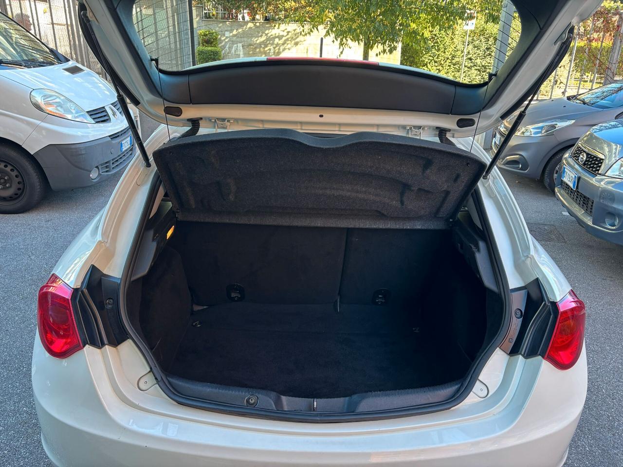 Alfa Romeo Giulietta 1.6 JTDm-2 105 CV Distinctive