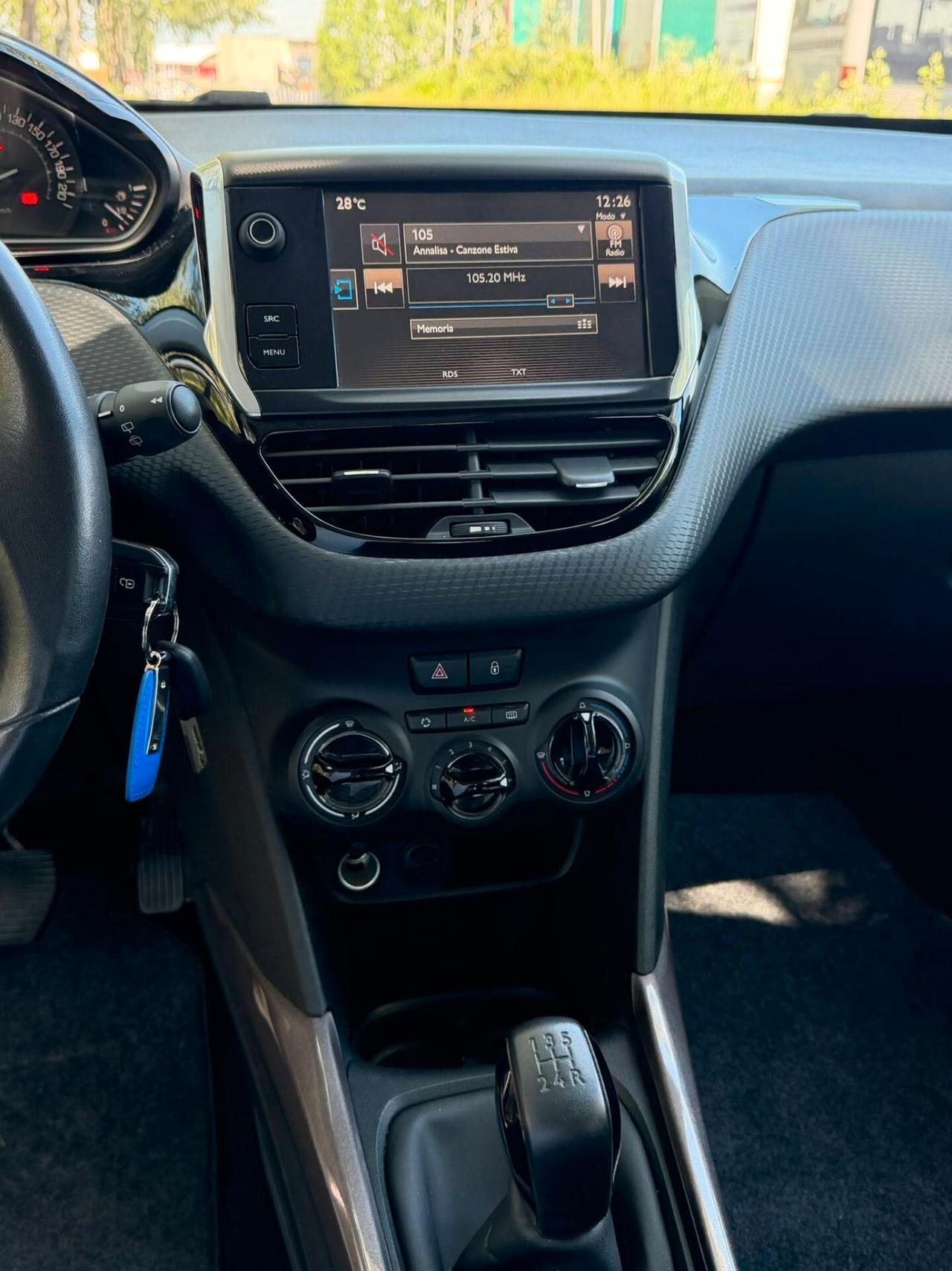 Peugeot 2008 BlueHDi 120 S&S Black Matt