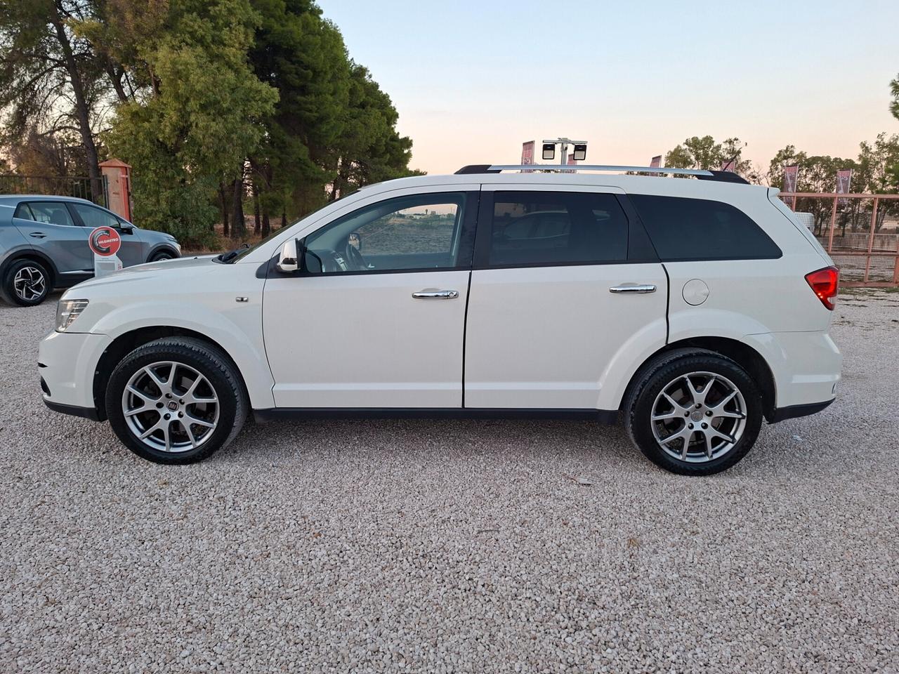 Freemont 2.0 Multijet 140 cv 7 POSTI -- PELLE-NAVI