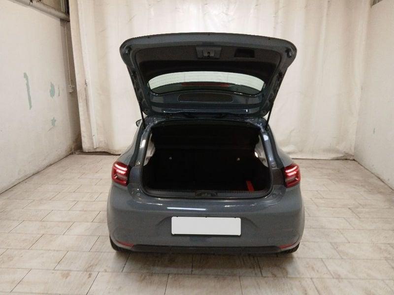 Renault Clio 1.6 E-Tech hybrid Intens 140cv auto my21