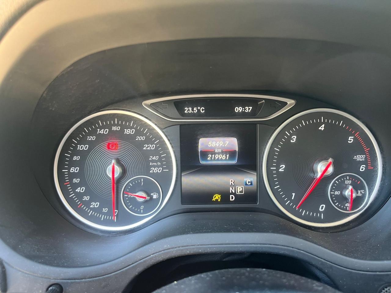 Mercedes-benz B 200 d Automatic Premium