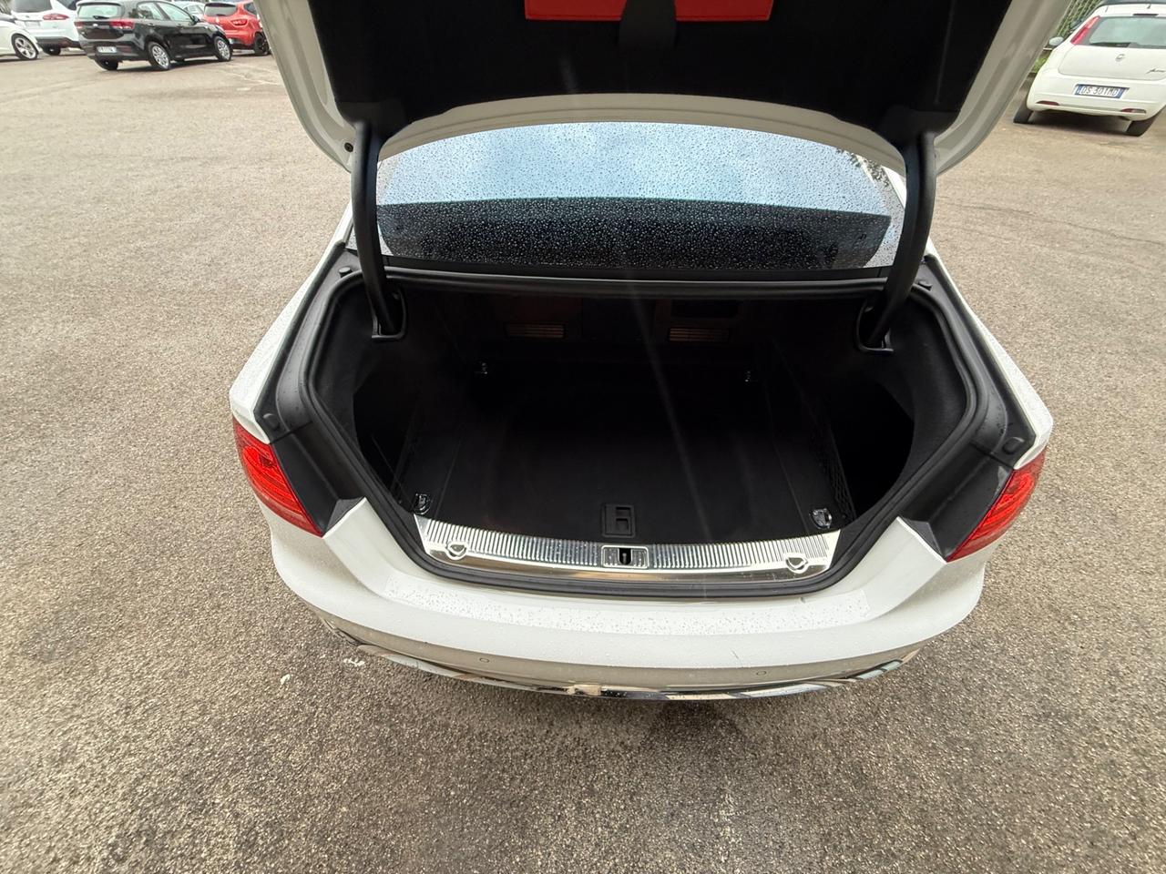 Audi A8 4.2 V8 TDI quattro tiptronic -