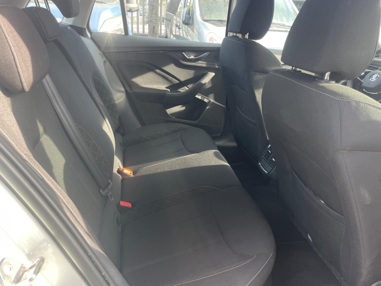 Skoda Kamiq 1.0 TSI 95 cv Ambition 2024 km 9.000