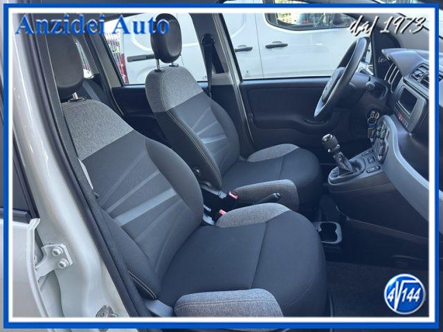 FIAT Panda 1.0 Hybrid Street Van N1 4 posti