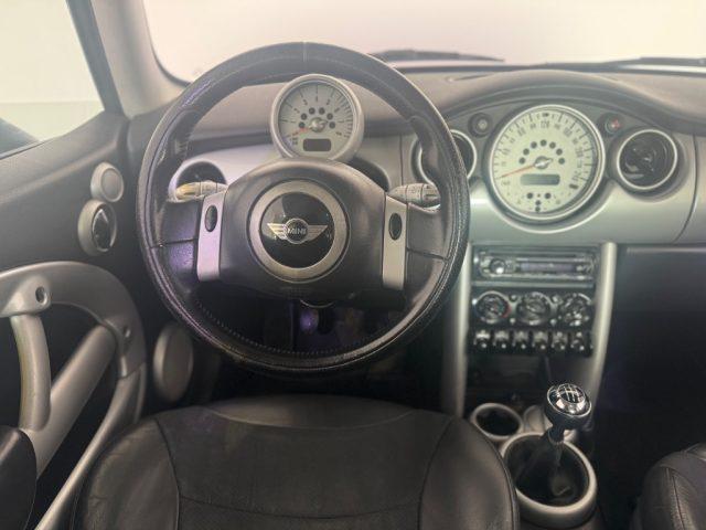 MINI Mini 1.6 16V Cooper