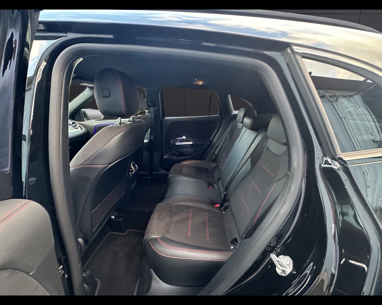 Mercedes-Benz GLA (H247) - GLA 250 e hybrid EQ Premium