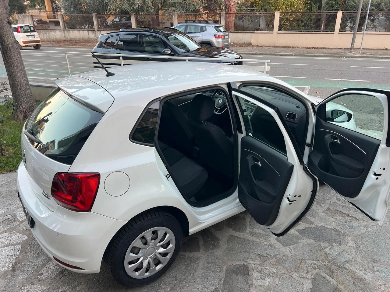 VW POLO 1.4 TDI 90cv DSG 5p BlueMotion TECH NEOPAT