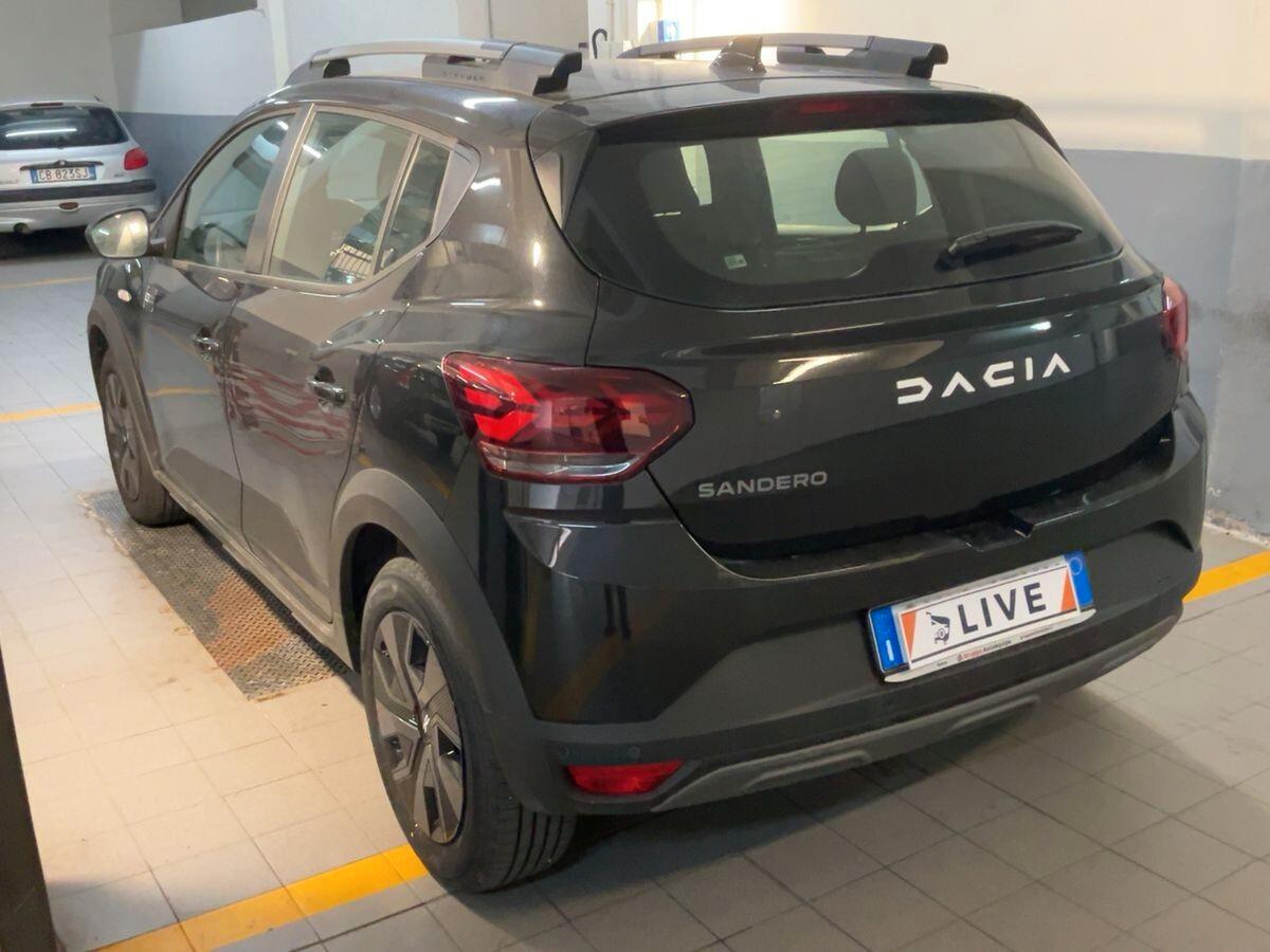 Auto in arrivo Dacia Sandero Stepway 1.0 TCe ECO-G Expression