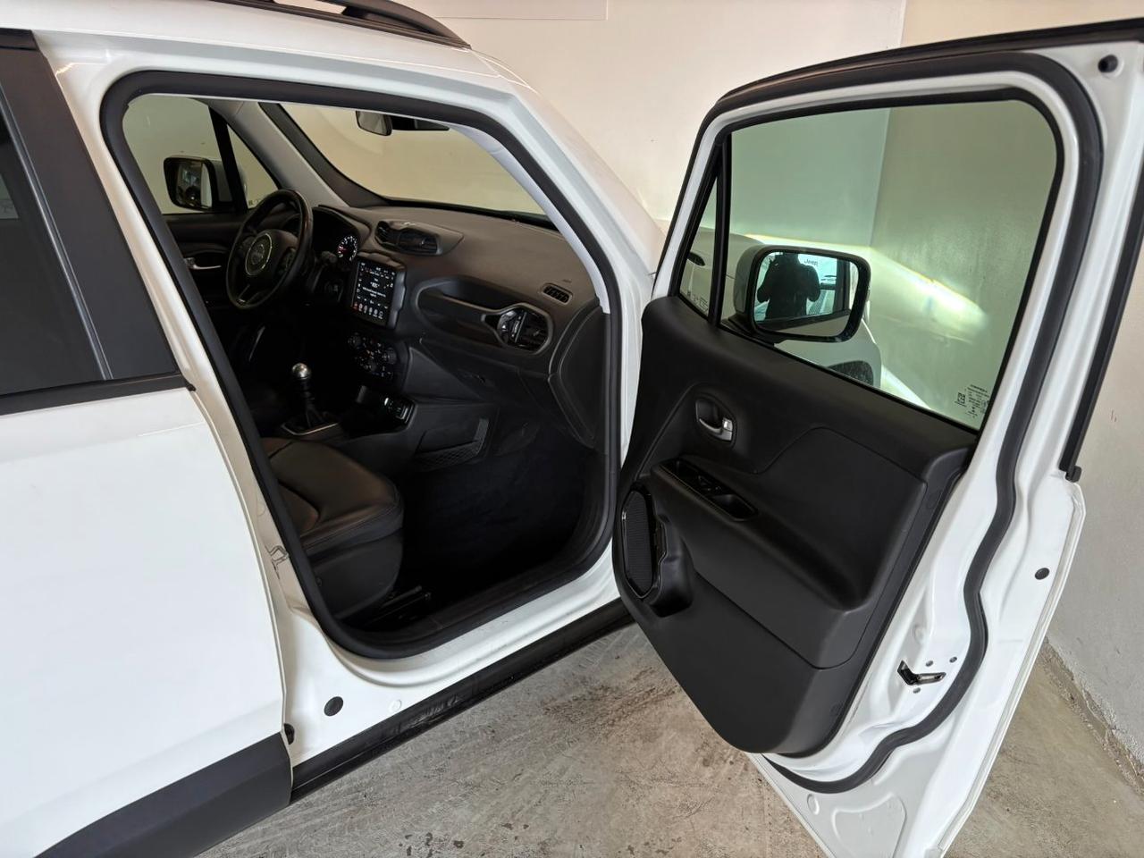 Jeep Renegade 1.6 Mjt 120 cv Night Eagle