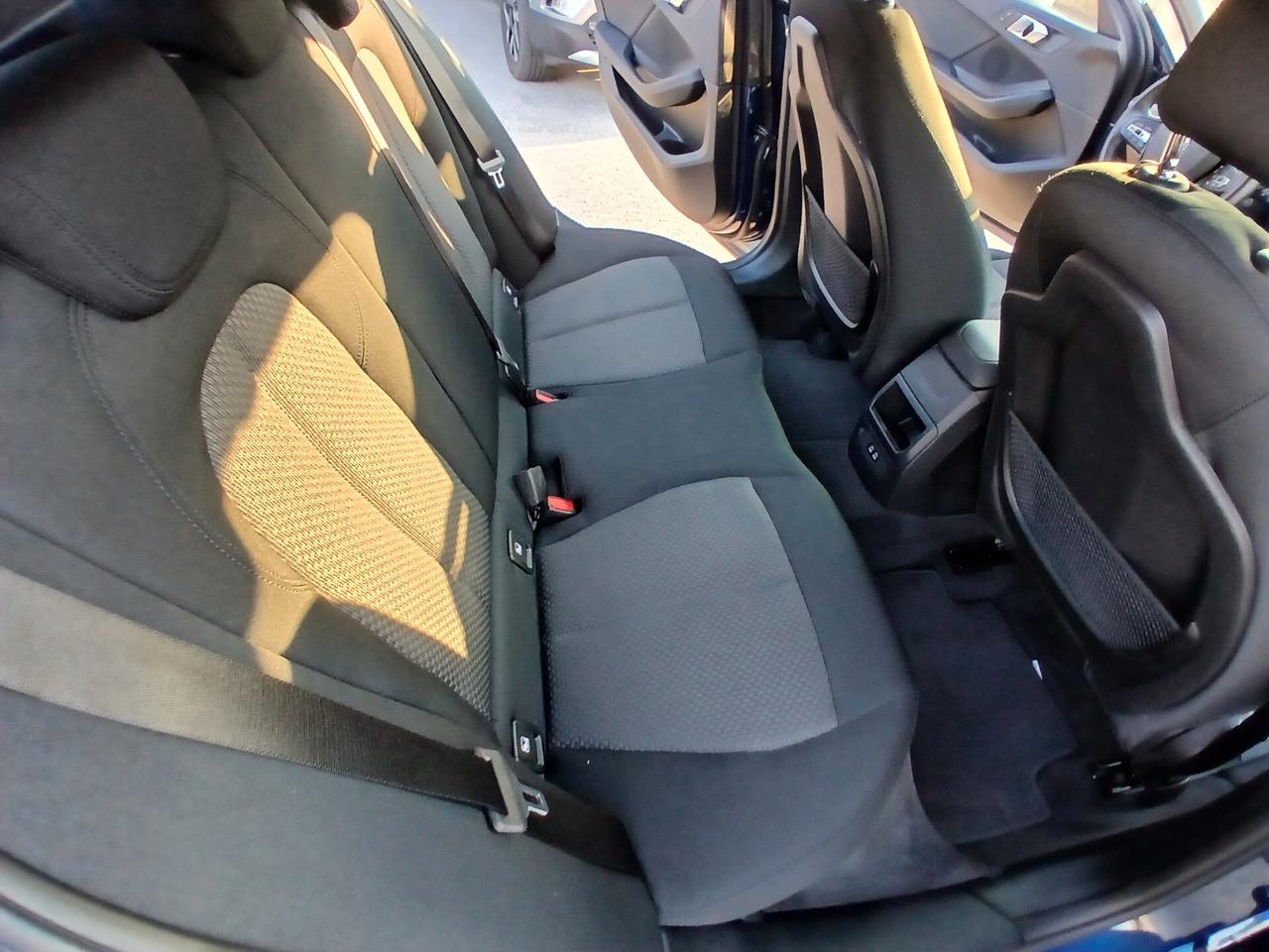 BMW 116 116i ADVANTAGE BENZ AUTO 2023