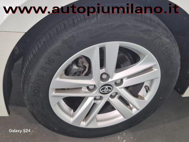 TOYOTA Corolla Touring Sports 1.8 Hybrid Business