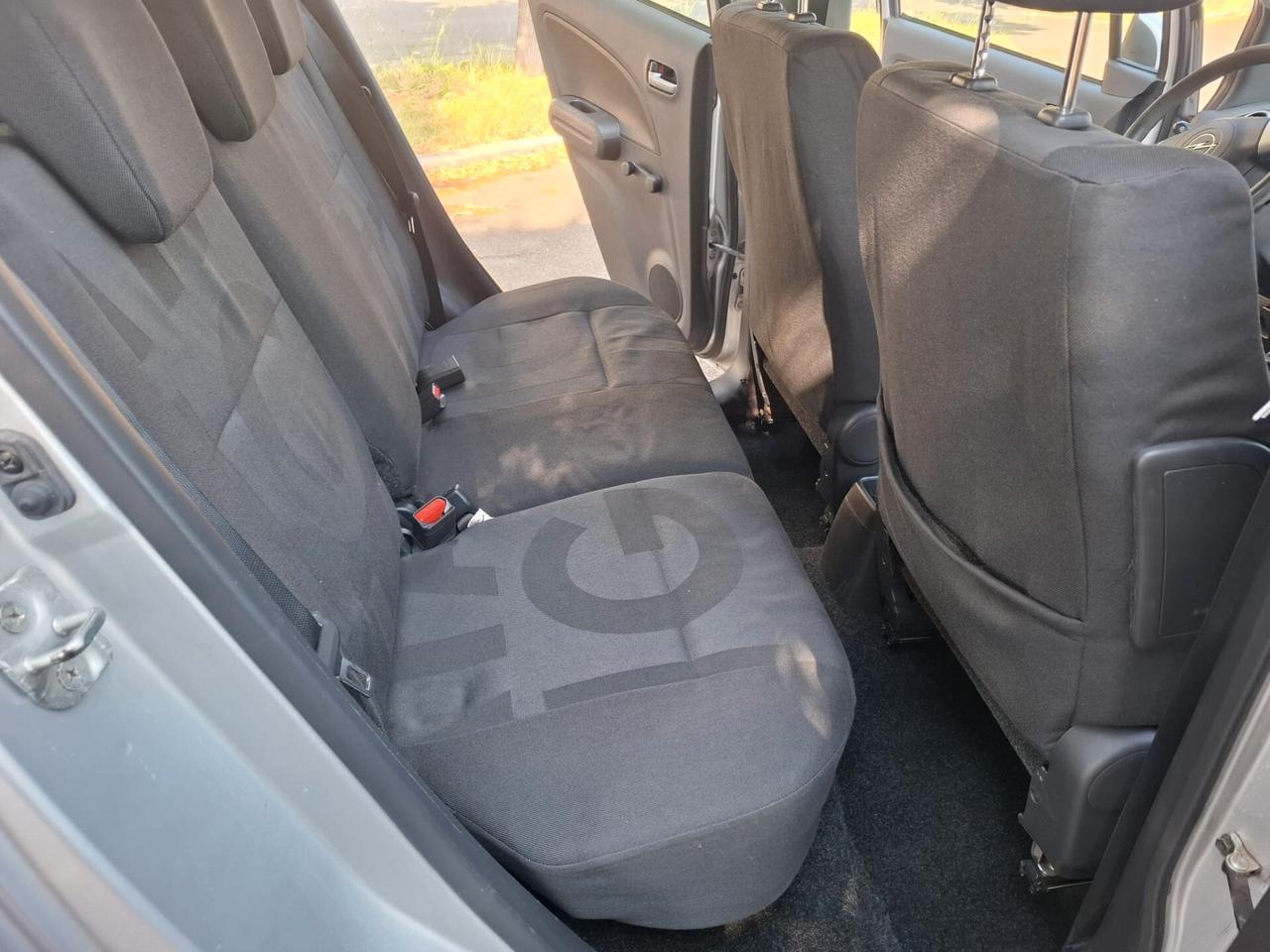 Opel Agila 1.2 SOLO 99.000 KM PER NEOPATENTATI