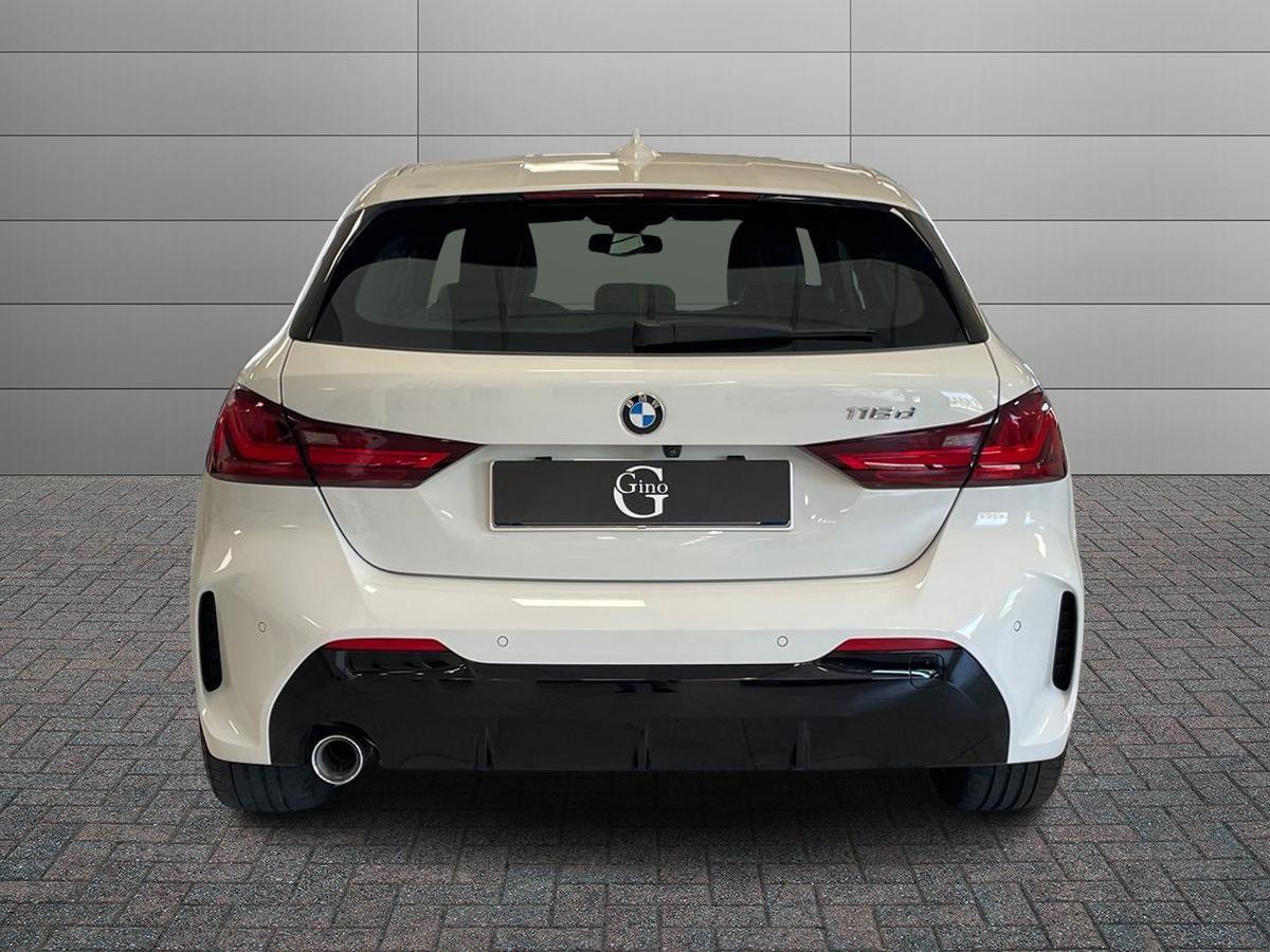 BMW Serie 1 F40 - 116d Msport