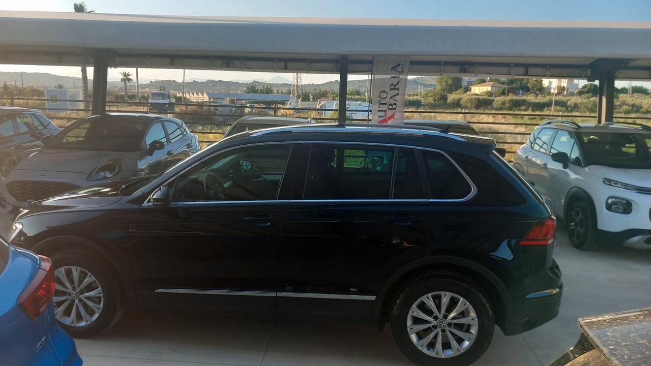 Volkswagen Tiguan 2.0 TDI SCR DSG Sport BlueMotion Technology