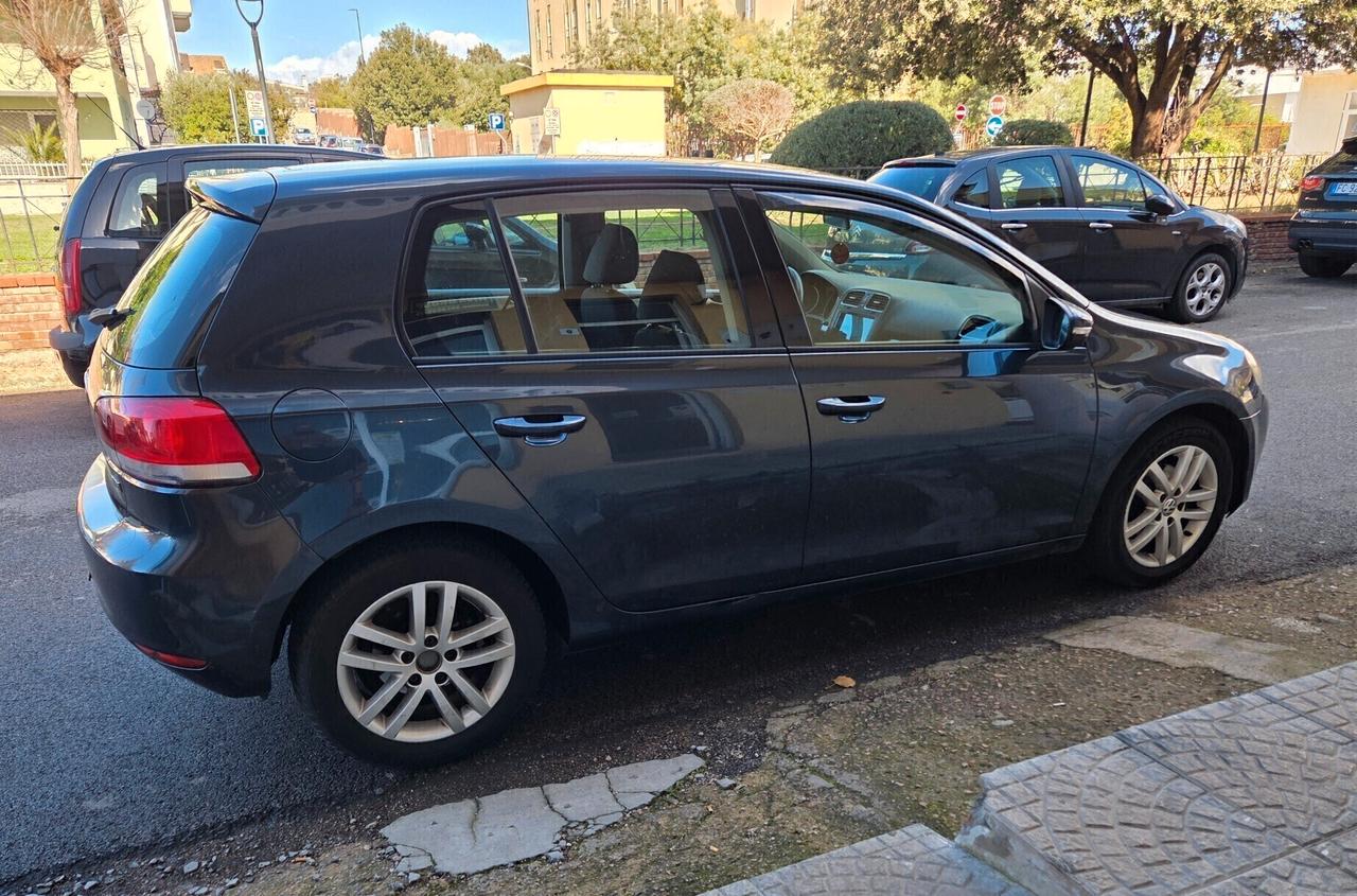 Volkswagen Golf 1.6 TDI NEOPATENTATI!!!!