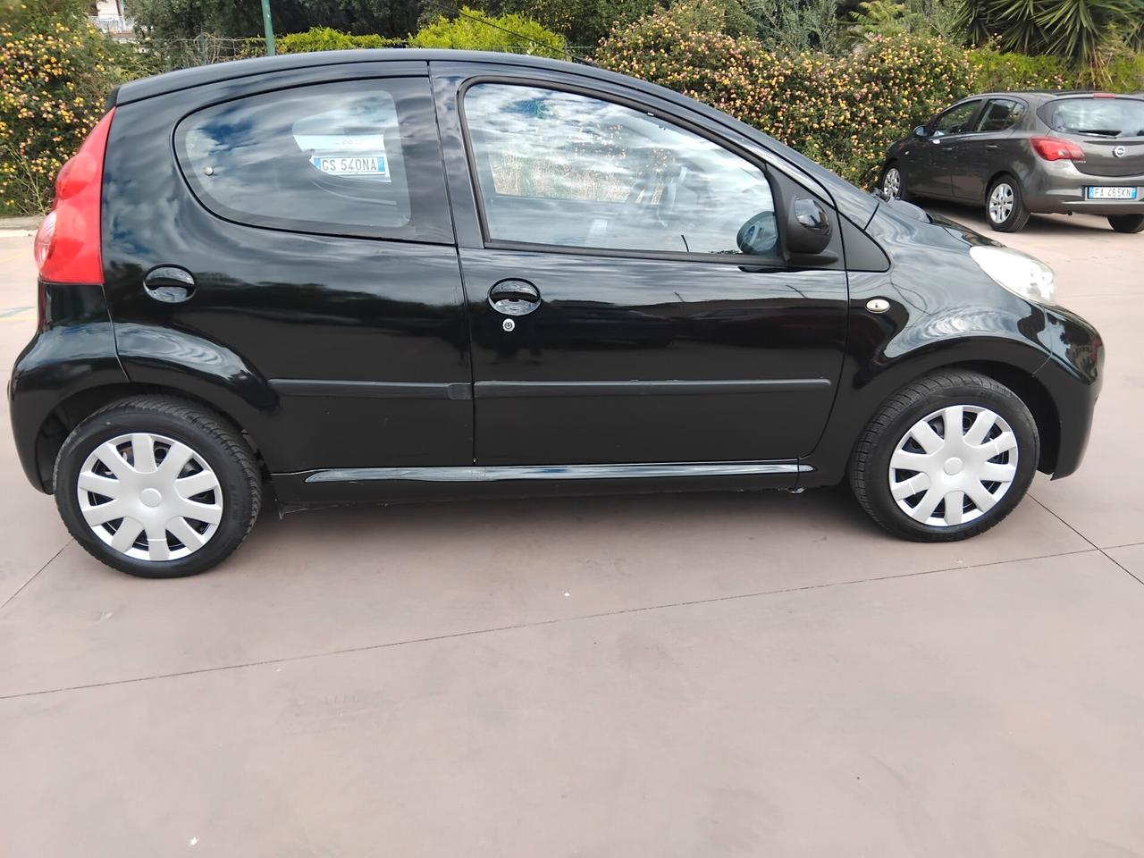 PEUGEOT 107 NAVY 1.0 ANNO 2012 GARANZIA 12 MESI