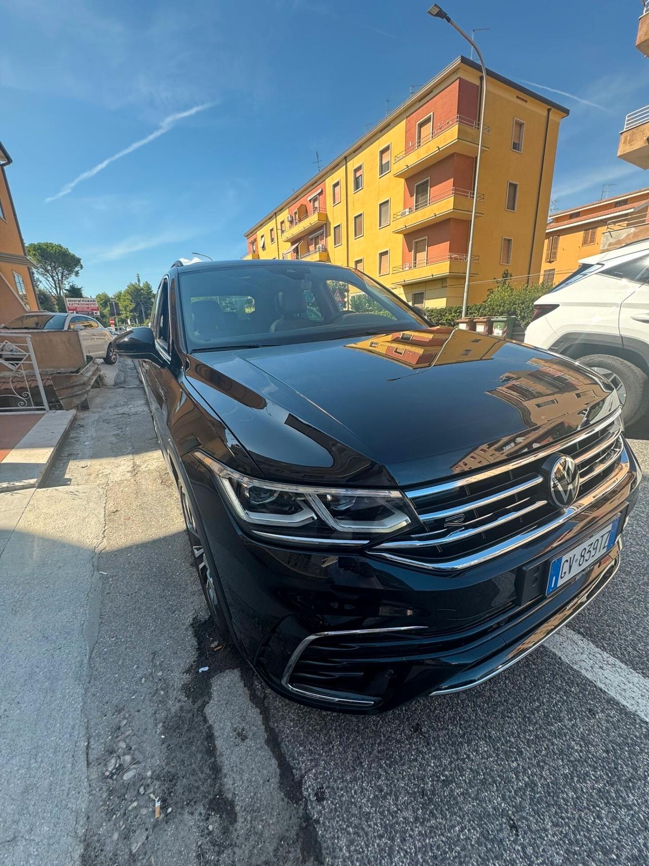 Volkswagen Tiguan 2.0 TDI 193 CV DSG 4MOTION R-Line