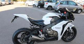 Honda CBR 1000 bicolore