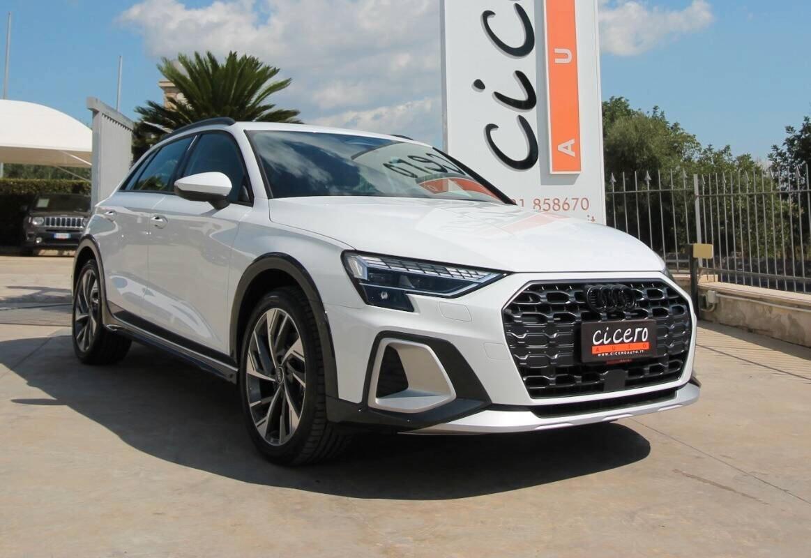Audi A3 Allstreet 1.5 tfsi mhev Business Advanced 150cv Km0 09.2026